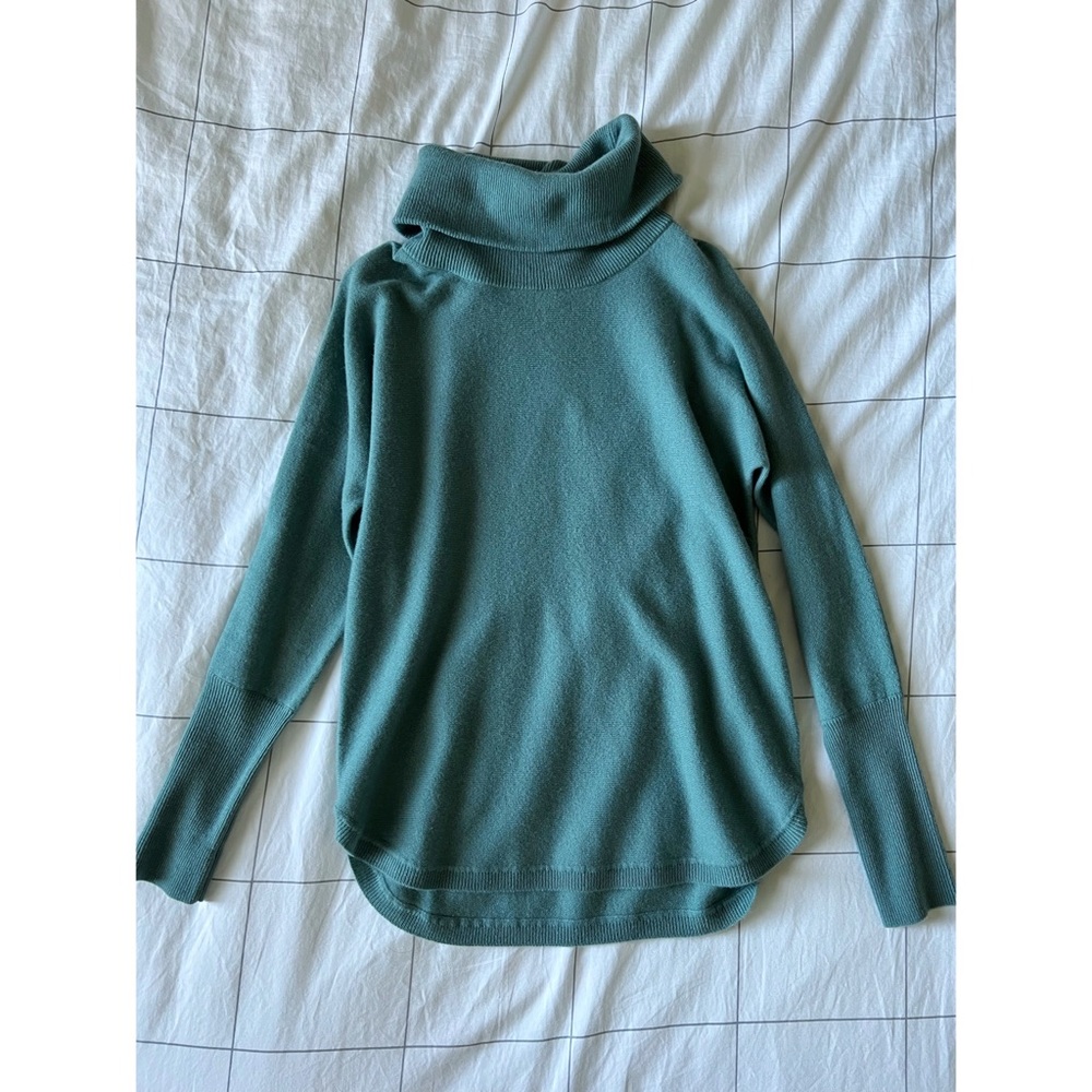 Max Studio 2 ply cashmere turtleneck sweater -S